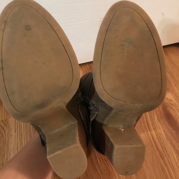 Booties - Picture 5 of 7